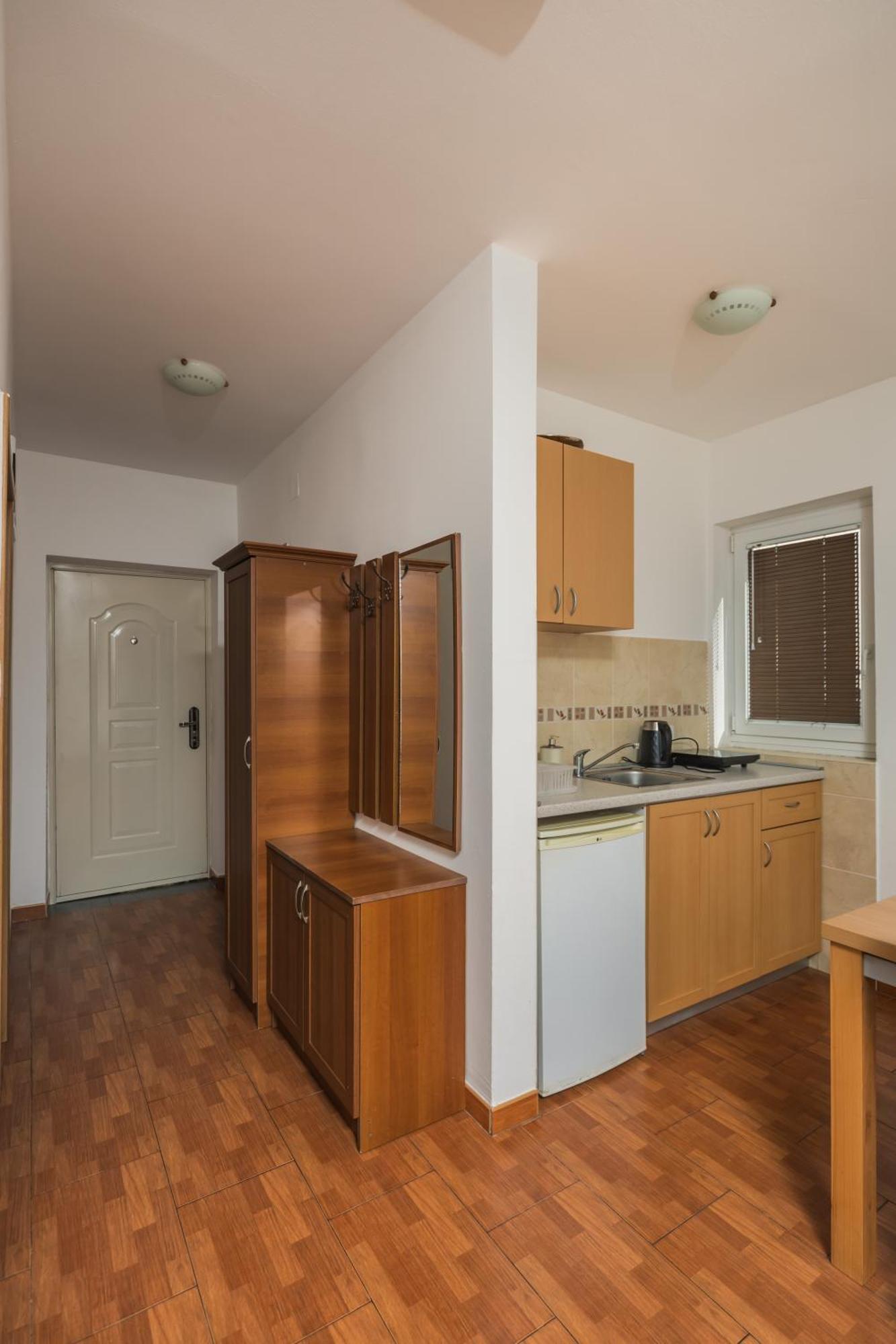 Apartments Franicevic Petrovac na moru Exterior foto
